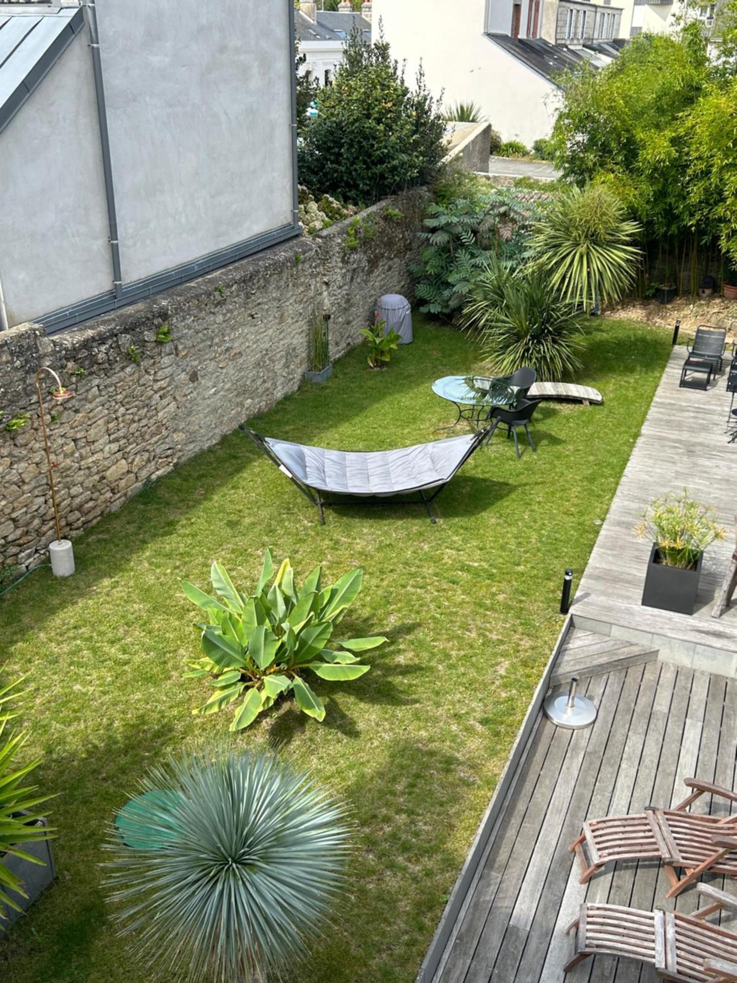 Adorable Guest House Au Calme A 3 Min Du Port Ванн Екстер'єр фото